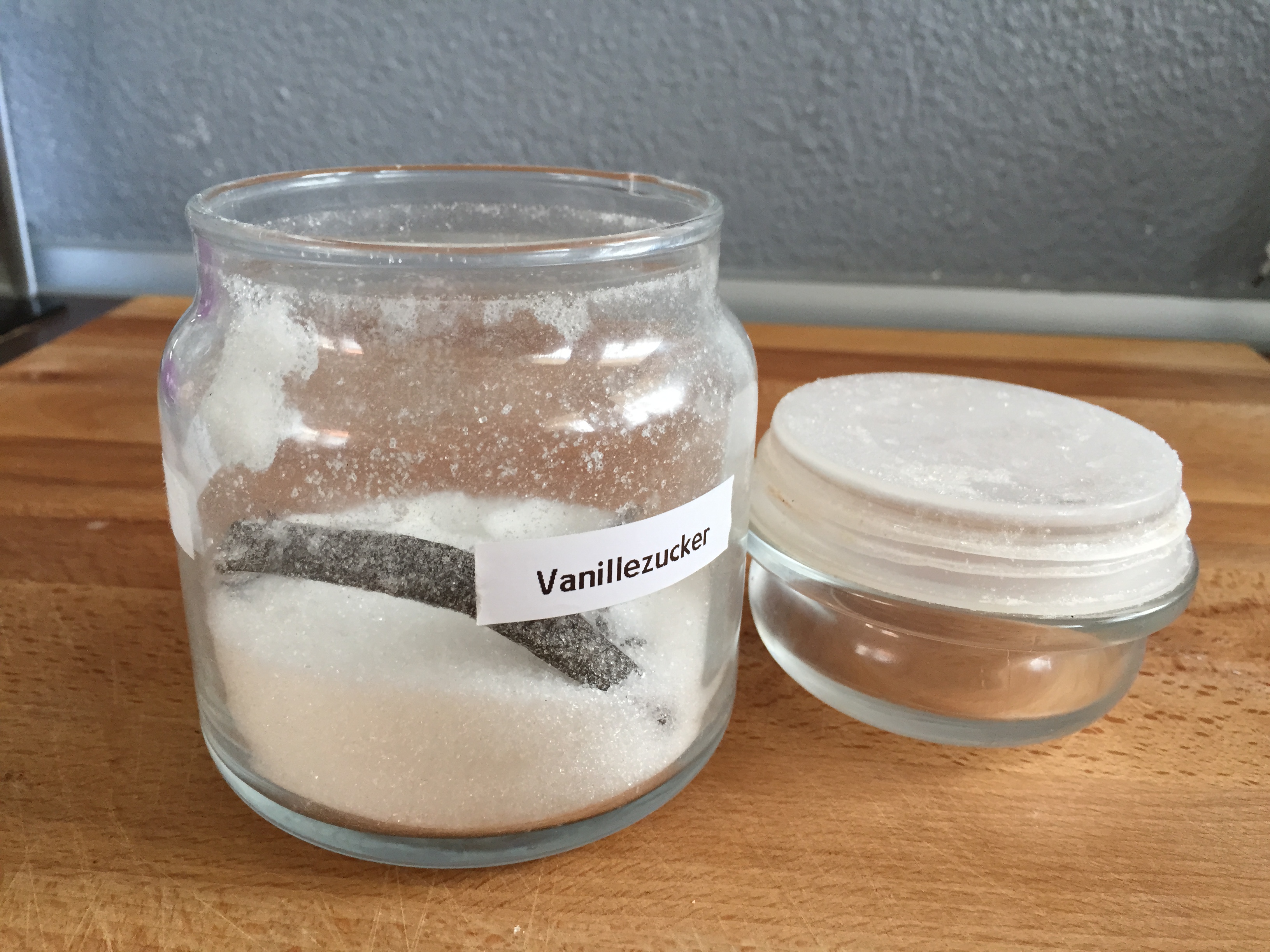 Vanillezucker und Vanilleessenz